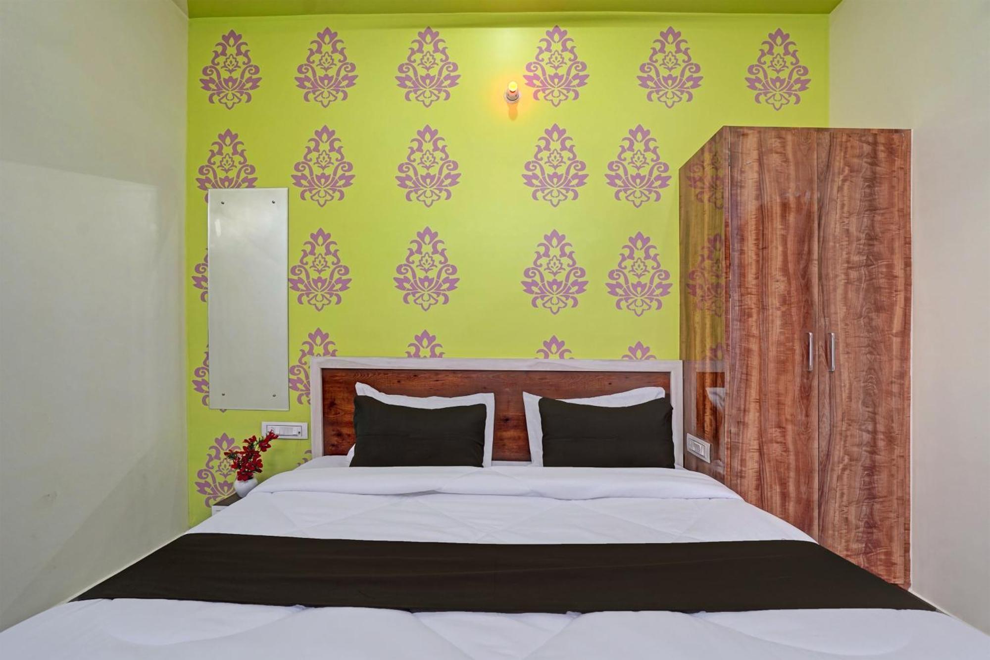 Hotel O Surya Mahal Jaipur Exteriör bild